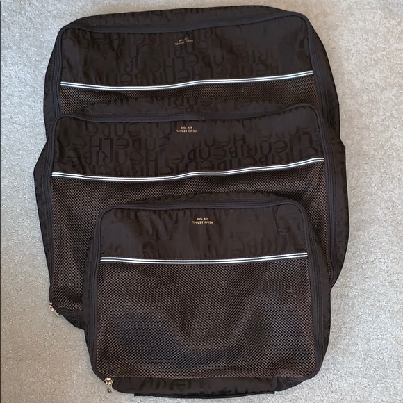 HENRI BENDEL DISTURBED STRIPE TRAVEL SET - Picture 6 of 8